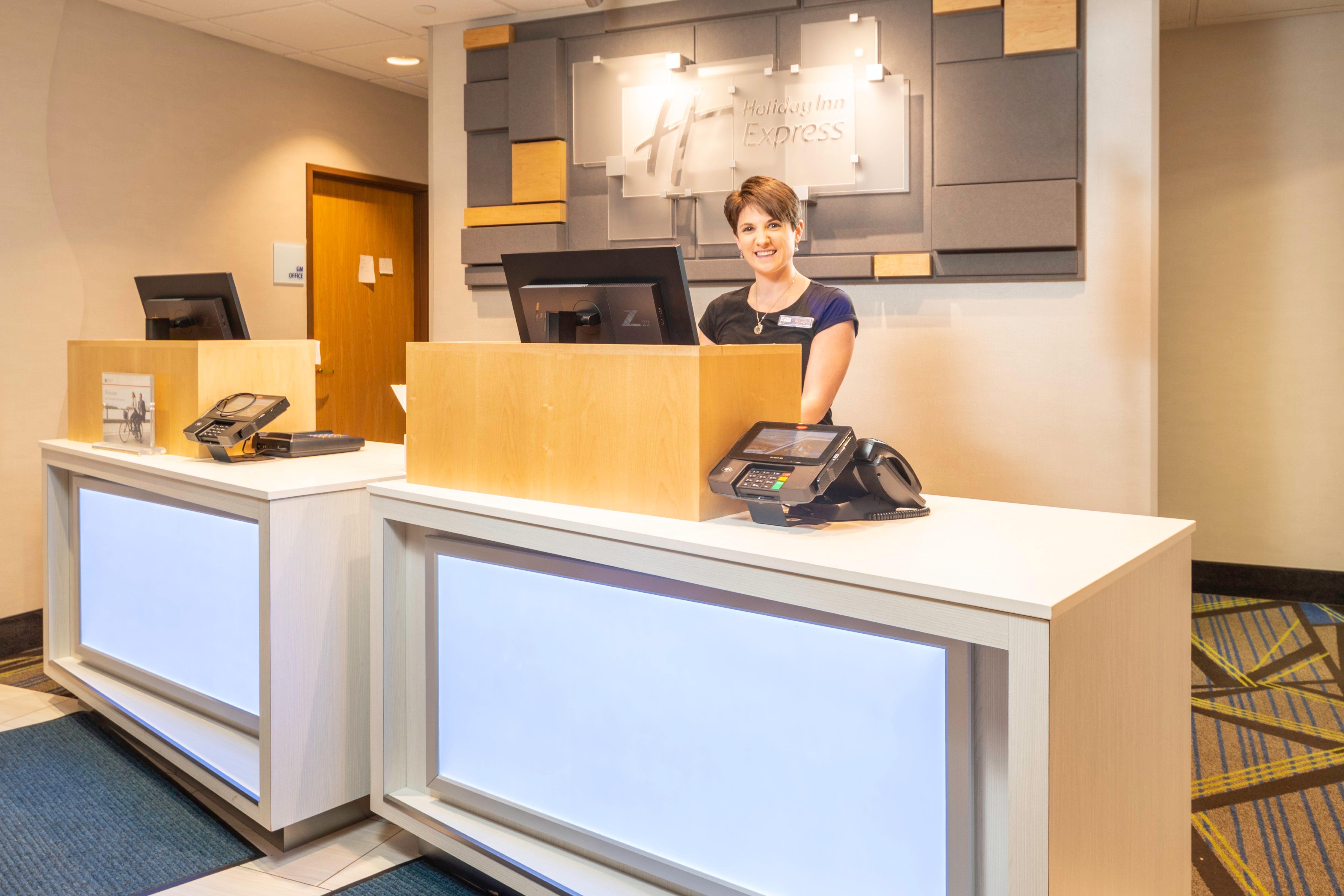 Holiday Inn Express Rochelle By Ihg מראה חיצוני תמונה