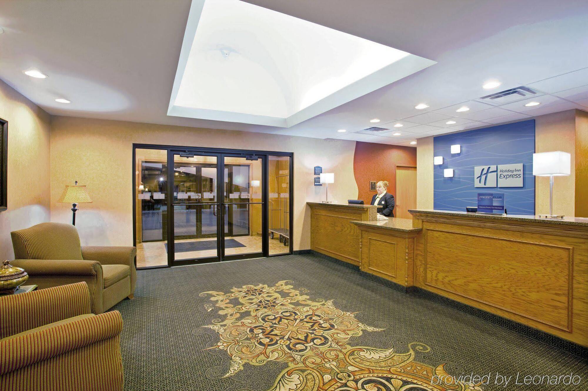 Holiday Inn Express Rochelle By Ihg מראה חיצוני תמונה
